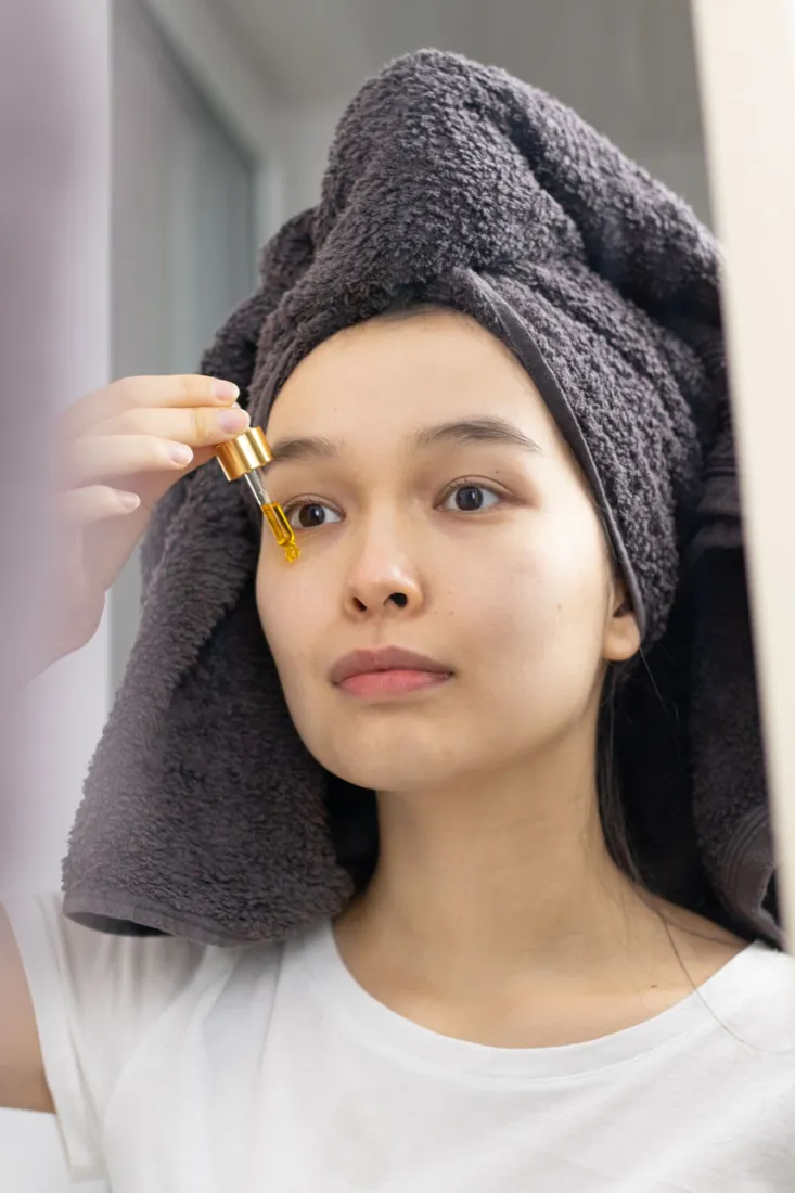 Applying serum at home